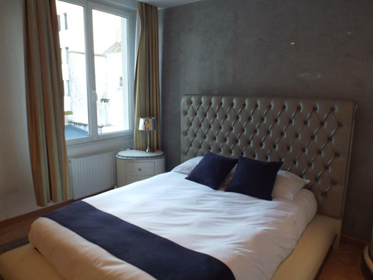 Logis Hotel Saint Martin Orléans Exteriör bild